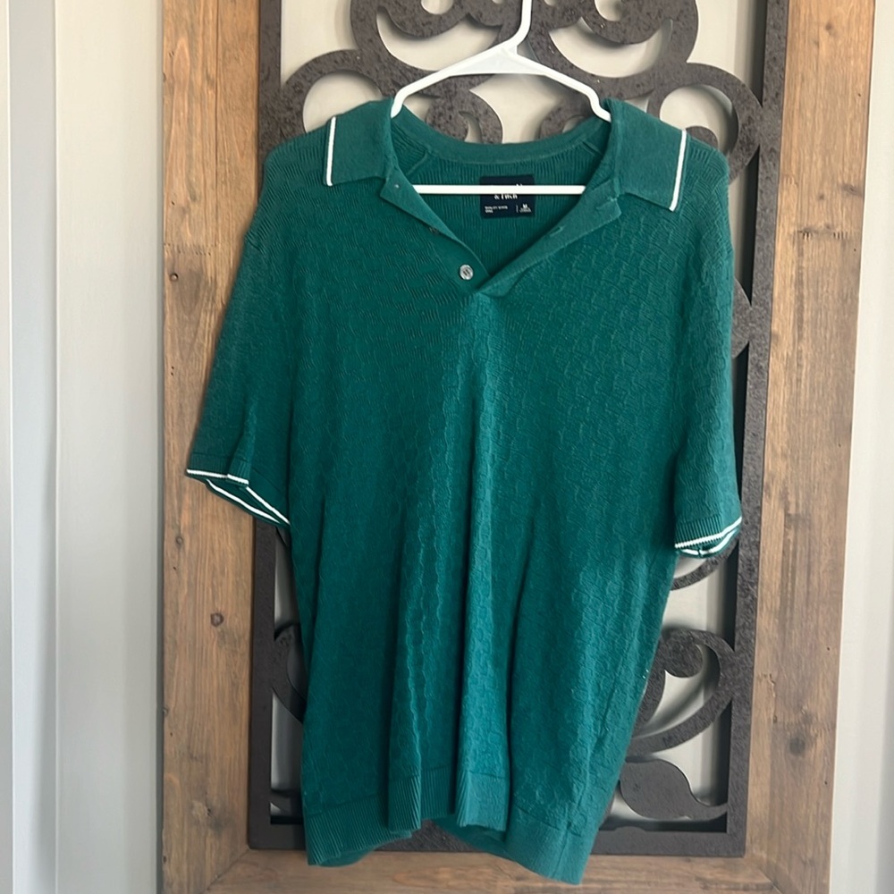Abercrombie & Fitch Green Men’s Short Sleeve Sweater Size Medium